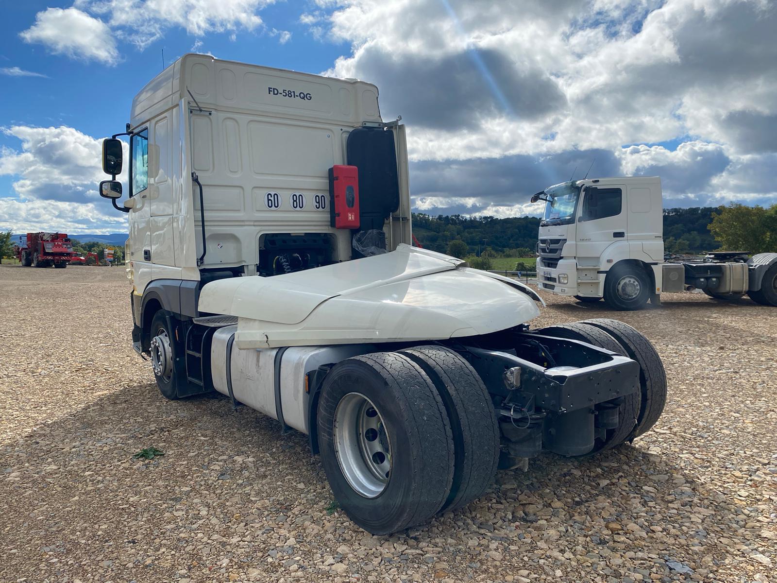 Τράκτορας DAF XF480: φωτογραφία 4 Τράκτορας DAF XF480: φωτογραφία 4