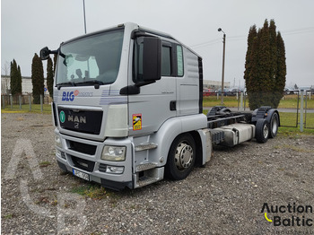 Φορτηγό σασί MAN TGS 18.400