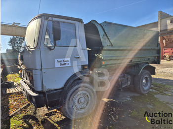 Φορτηγό ανατρεπόμενο