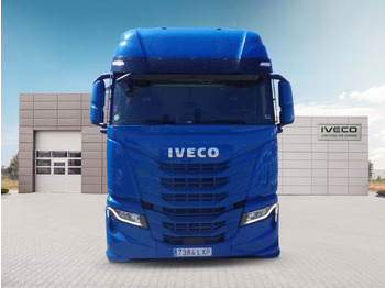Τράκτορας IVECO S-WAY