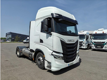 Τράκτορας IVECO Stralis 440