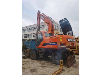 Τροχοφόρος εκσκαφέας DOOSAN DH210W-7
