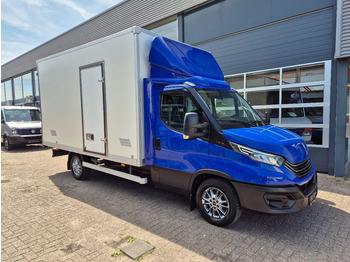 Επαγγελματικό αυτοκίνητο κόφα IVECO Daily 35s18