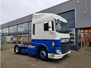 Τράκτορας DAF XF 106 440