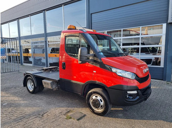 Τράκτορας IVECO Daily