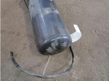 Θέρμανση/ Εξαερισμός για Φορτηγό Scania Lisasoojendi kütusepaak: φωτογραφία 4