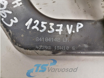 Μάσκα ψυγείου για Φορτηγό Volvo lower grille carrier hinge 84104142: φωτογραφία 3