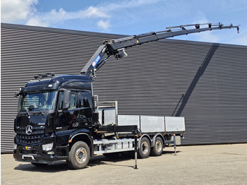 Φορτηγό με γερανό MERCEDES-BENZ Arocs 2545