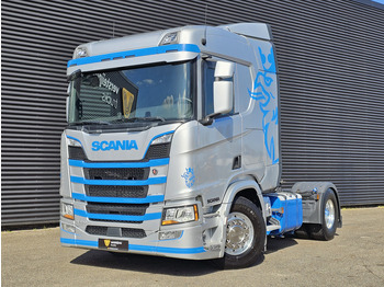 Τράκτορας SCANIA R 450