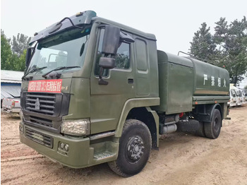 Φορτηγό βυτιοφόρο SINOTRUK HOWO