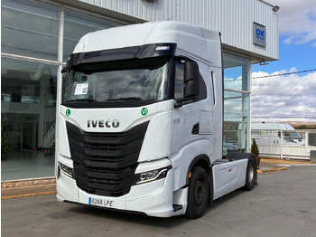 Τράκτορας IVECO S-WAY