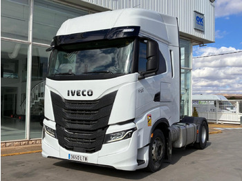 Τράκτορας IVECO S-WAY