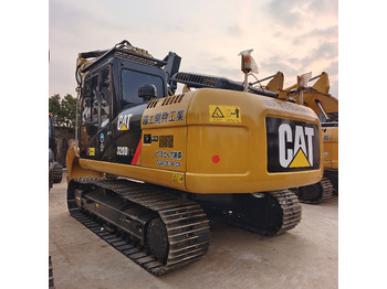 Ερπυστριοφόρος εκσκαφέας CATERPILLAR 320D2