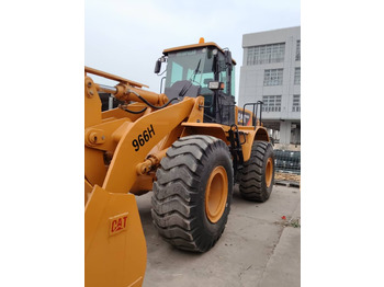 Ελαστιχοφόρος φορτωτής CATERPILLAR 950H
