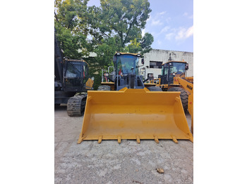 Ελαστιχοφόρος φορτωτής XCMG LW500KV