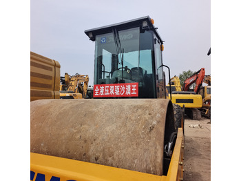 Ασφαλτικός οδοστρωτήρας XCMG XS143J