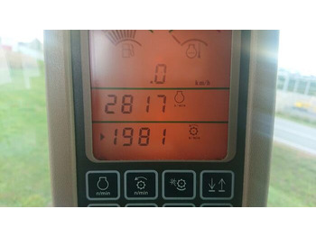 Θεριζοαλωνιστική μηχανή John Deere C 670: φωτογραφία 4