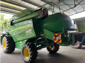 Θεριζοαλωνιστική μηχανή John Deere W 440: φωτογραφία 5 Θεριζοαλωνιστική μηχανή John Deere W 440: φωτογραφία 5