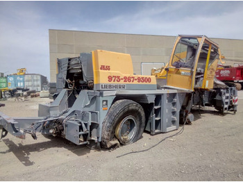 Τηλεσκοπικός γερανός LIEBHERR LTM 1055-3.2