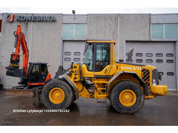 Ελαστιχοφόρος φορτωτής VOLVO L70F