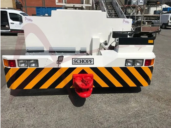 Ελκυστήρας αεροσκαφών SCHOPF