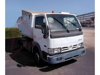 Φορτηγό NISSAN