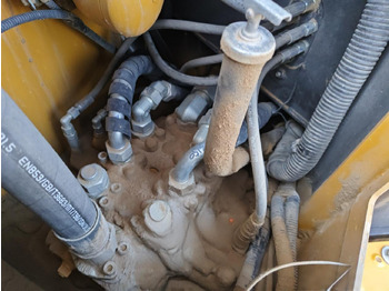 Μπουλντόζα XCMG used road bulldozer D170 Mini Diesel Crawler price: φωτογραφία 3 Μπουλντόζα XCMG used road bulldozer D170 Mini Diesel Crawler price: φωτογραφία 3