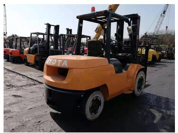 Περονοφόρο όχημα TOYOTA