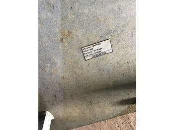 Καμπίνα και εσωτερικό LIEBHERR