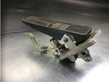 Πετάλι LIEBHERR