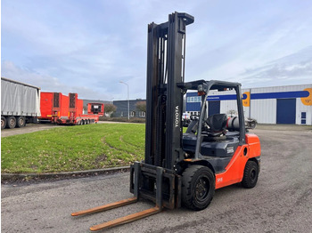 Υγραεριοκίνητο περονοφόρο TOYOTA