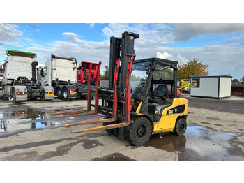 Υγραεριοκίνητο περονοφόρο CATERPILLAR GP35: φωτογραφία 2 Υγραεριοκίνητο περονοφόρο CATERPILLAR GP35: φωτογραφία 2