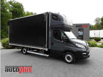 Επαγγελματικό αυτοκίνητο με μουσαμά IVECO Daily 35s18