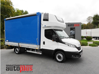 Επαγγελματικό αυτοκίνητο με μουσαμά IVECO Daily 35s18
