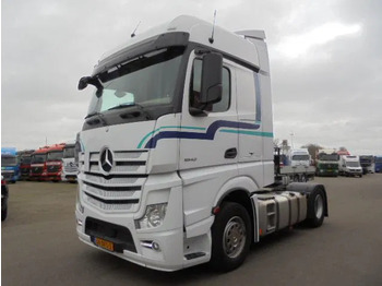 Τράκτορας MERCEDES-BENZ Actros 1842