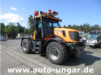 Τρακτέρ JCB