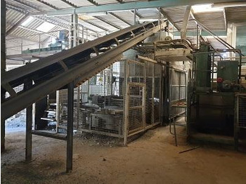 Μηχάνημα κατασκευής τσιμεντόλιθων