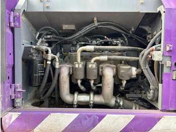 Ερπυστριοφόρος εκσκαφέας Hitachi ZX350LC-6: φωτογραφία 5