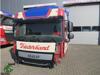 Καμπίνα και εσωτερικό DAF XF 106