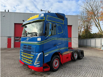 Τράκτορας VOLVO FH