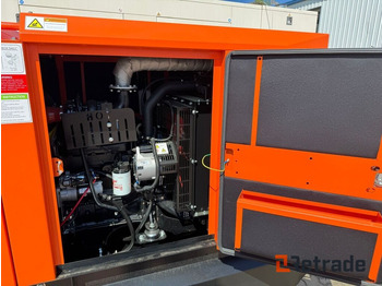 Κατασκευή μηχανήματα Generator Ubrugt Cummins 50kVA diesel nødstrømsgenerator: φωτογραφία 4 Κατασκευή μηχανήματα Generator Ubrugt Cummins 50kVA diesel nødstrømsgenerator: φωτογραφία 4