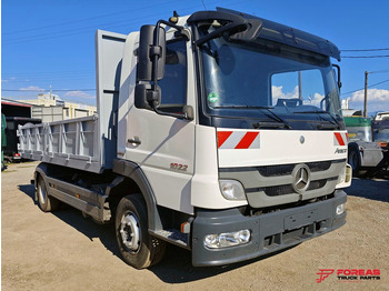 Φορτηγό ανατρεπόμενο MERCEDES-BENZ Atego