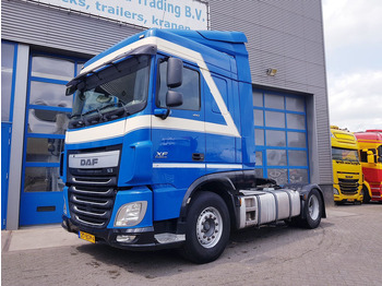 Τράκτορας DAF XF