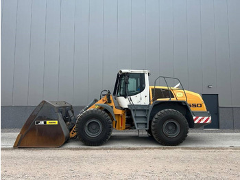 Ελαστιχοφόρος φορτωτής LIEBHERR L 550