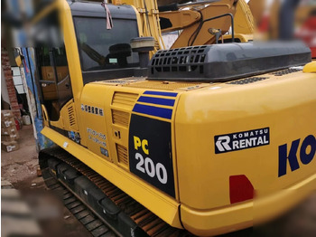 Ερπυστριοφόρος εκσκαφέας KOMATSU PC200: φωτογραφία 2