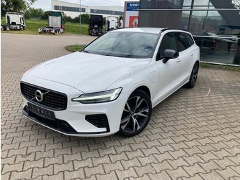 Station wagon VOLVO
