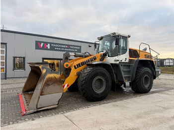 Ελαστιχοφόρος φορτωτής LIEBHERR L 566