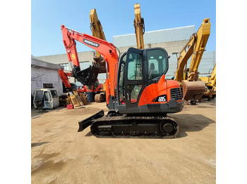 Ερπυστριοφόρος εκσκαφέας DOOSAN DX60