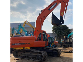 Εκσκαφέας DOOSAN DH220