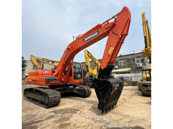 Εκσκαφέας DOOSAN DX225